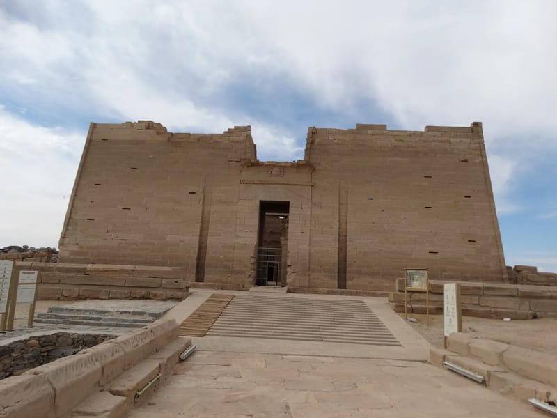 Stone pylon and steps of Kalabsha temple on the shore of Lake Nasser